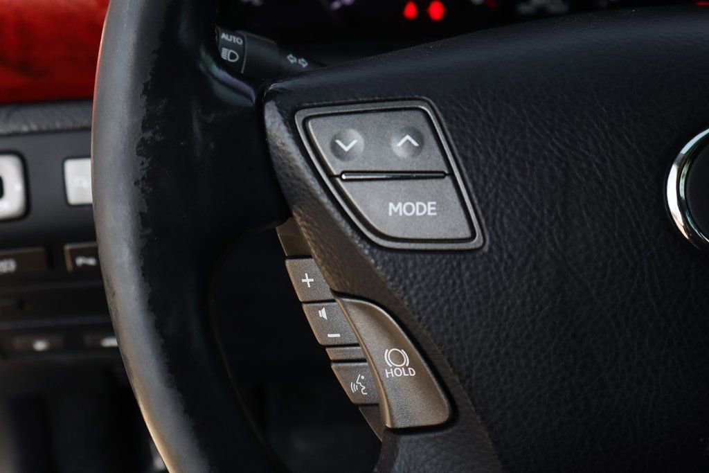Used 2008 Lexus LS 460 RWD image 26