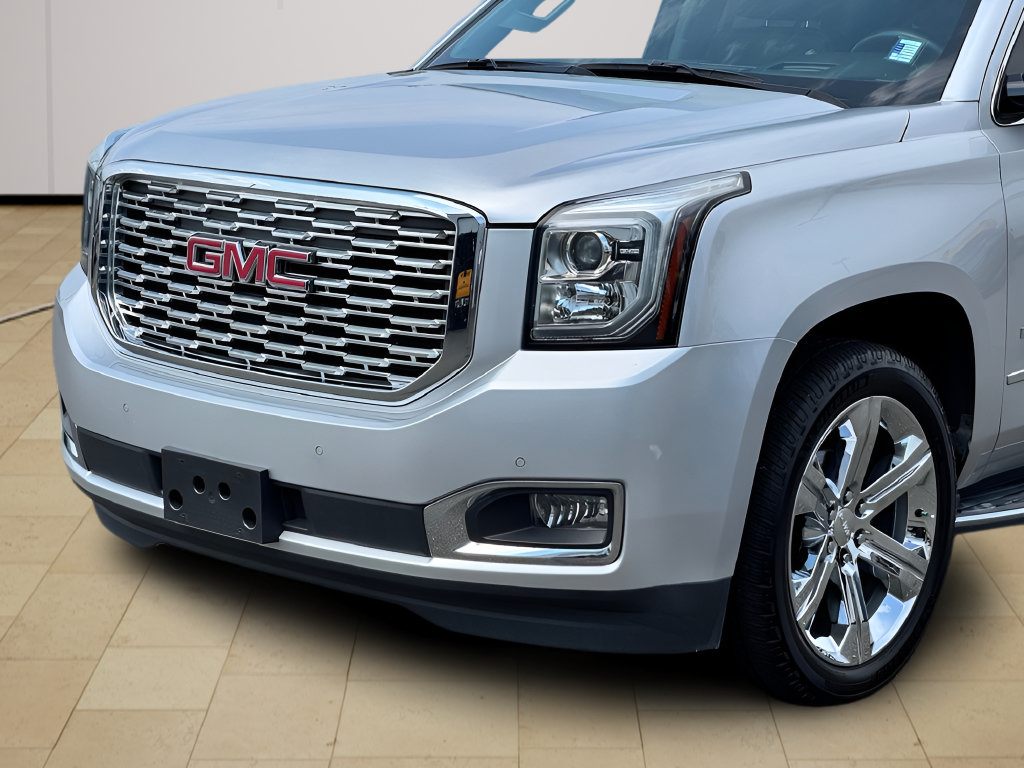 Used 2020 GMC Yukon Denali w/ Open Road Package AWD/4WD image 42