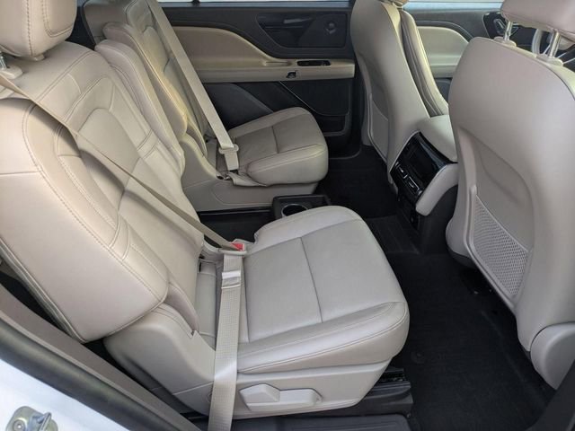 Used 2022 Lincoln Aviator Reserve image 28