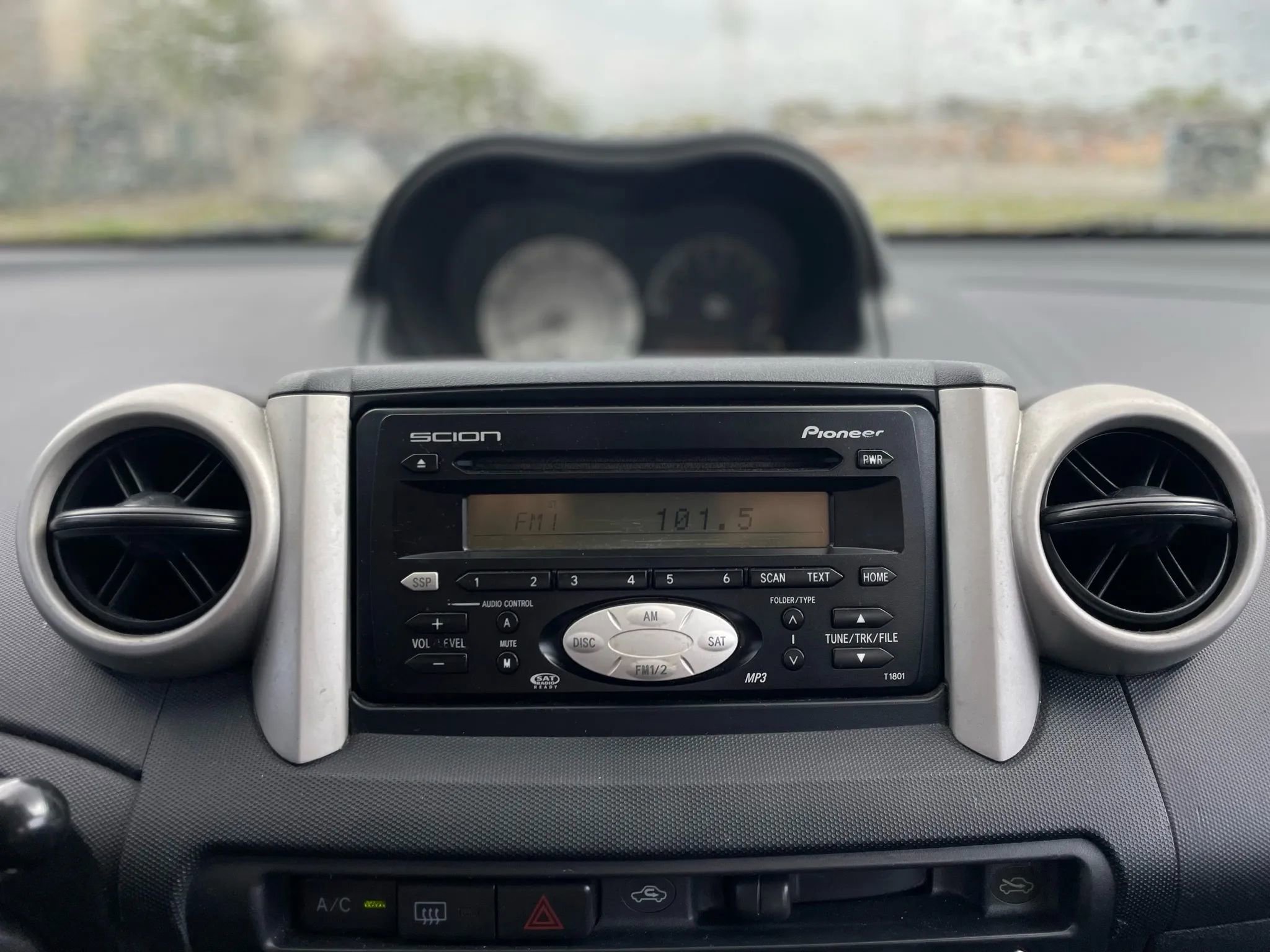 Used 2004 Scion xA image 20