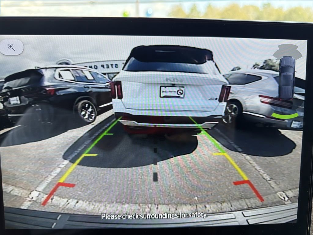 Used 2024 Ford Expedition Max Limited image 32