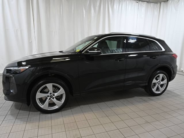 Used 2025 Audi Q5 Premium Plus w/ Premium Plus AWD/4WD image 9