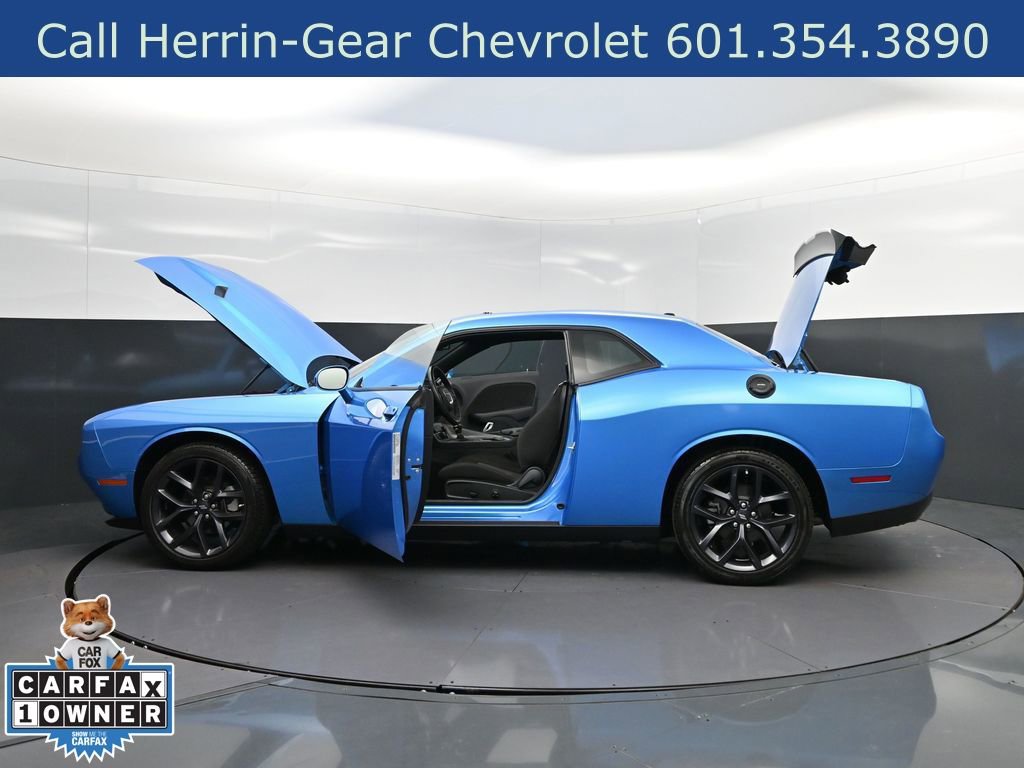 Used 2023 Dodge Challenger SXT w/ Blacktop Package RWD image 46