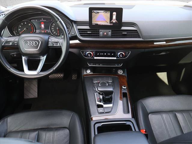 Used 2020 Audi Q5 2.0T Premium w/ Convenience Package AWD/4WD image 25