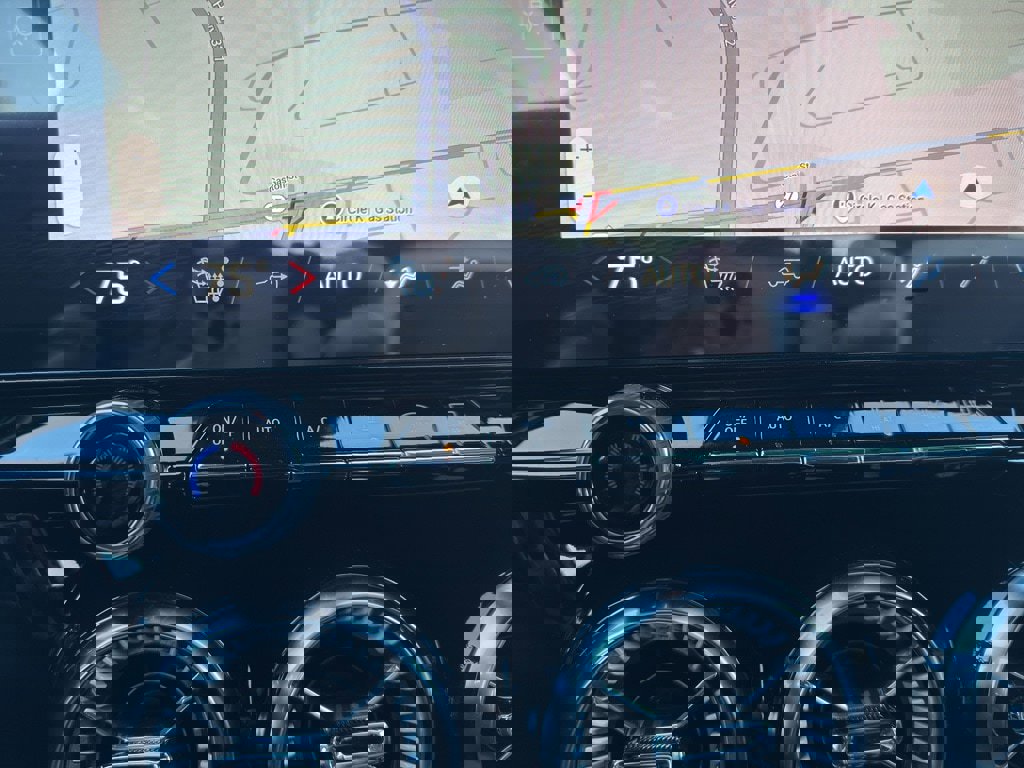 New 2026 Chevrolet Blazer EV LT image 12