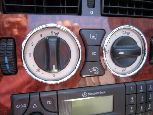 Used 2001 Mercedes-Benz SLK 320 image 18