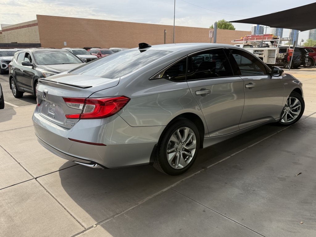 Used 2022 Honda Accord Sport image 4