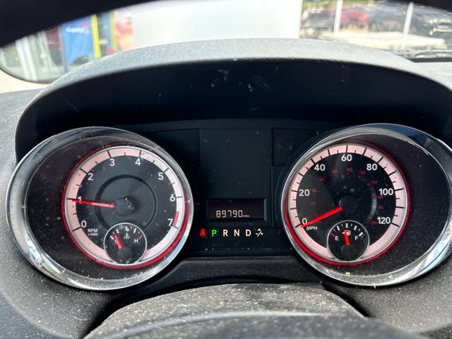 Used 2020 Dodge Grand Caravan SE w/ UConnect Hands-Free Group FWD image 13