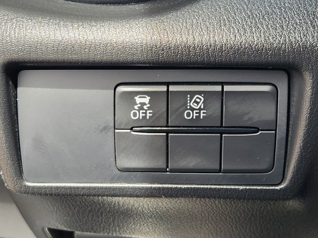 Used 2023 MAZDA MX-5 Miata Club image 14