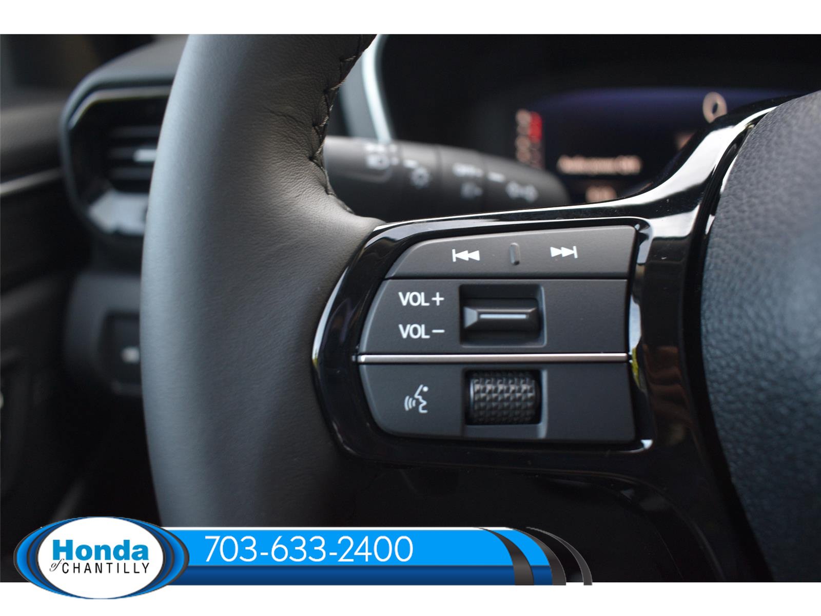 New 2026 Honda Pilot Touring image 12