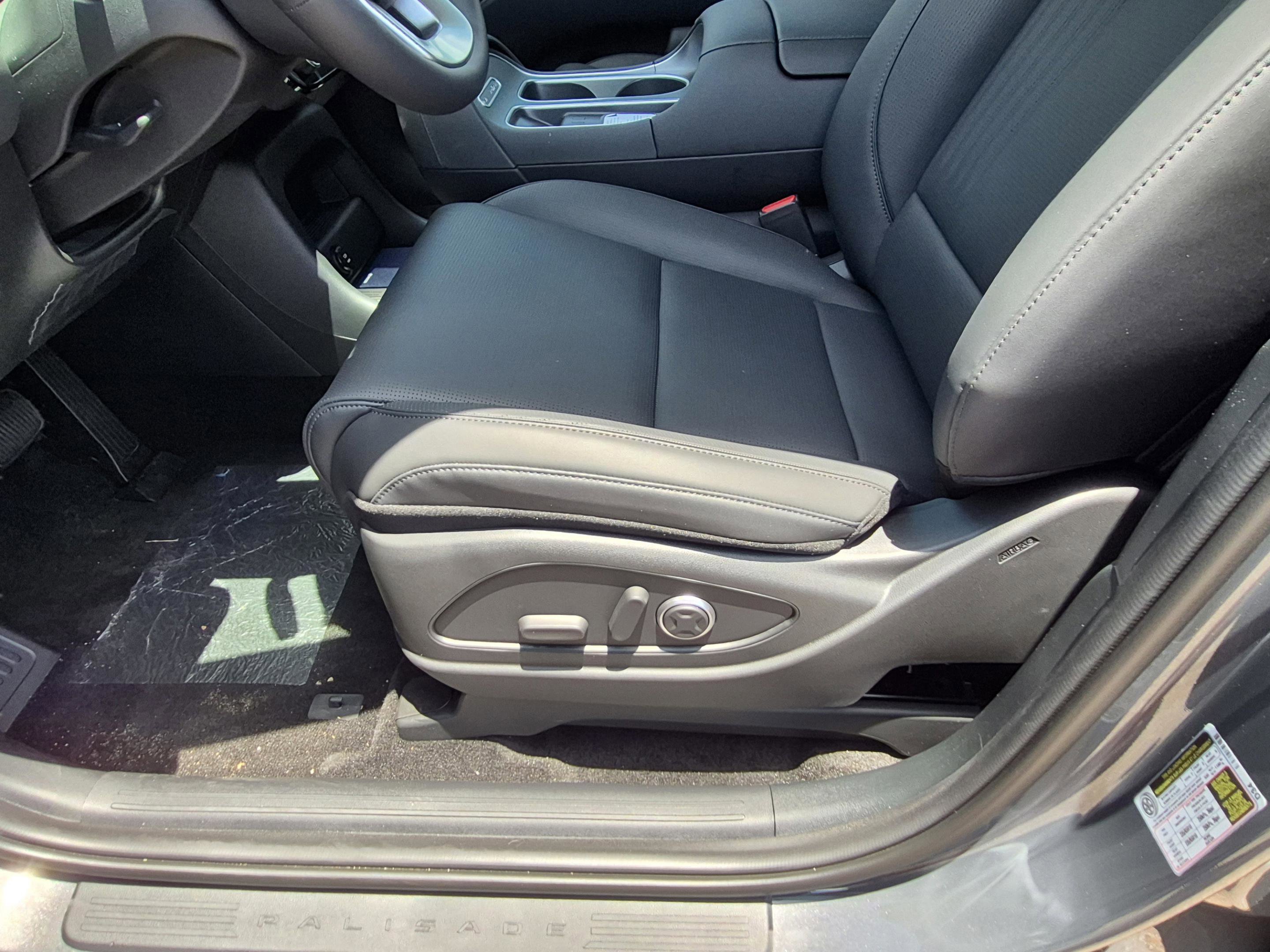 New 2026 Hyundai Palisade SEL Premium FWD image 23