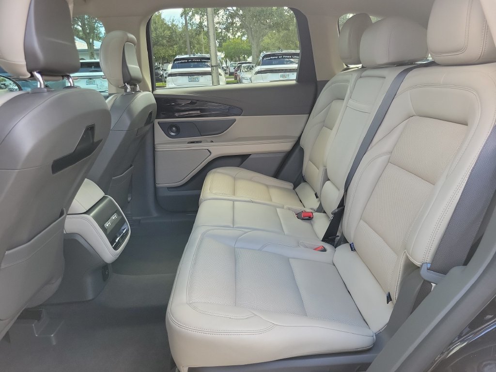 Certified 2024 Lincoln Nautilus Premier w/ Equipment Group 102A AWD/4WD image 8