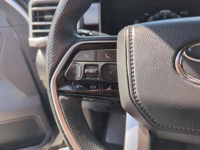 Used 2023 Toyota Tundra Platinum AWD/4WD image 18
