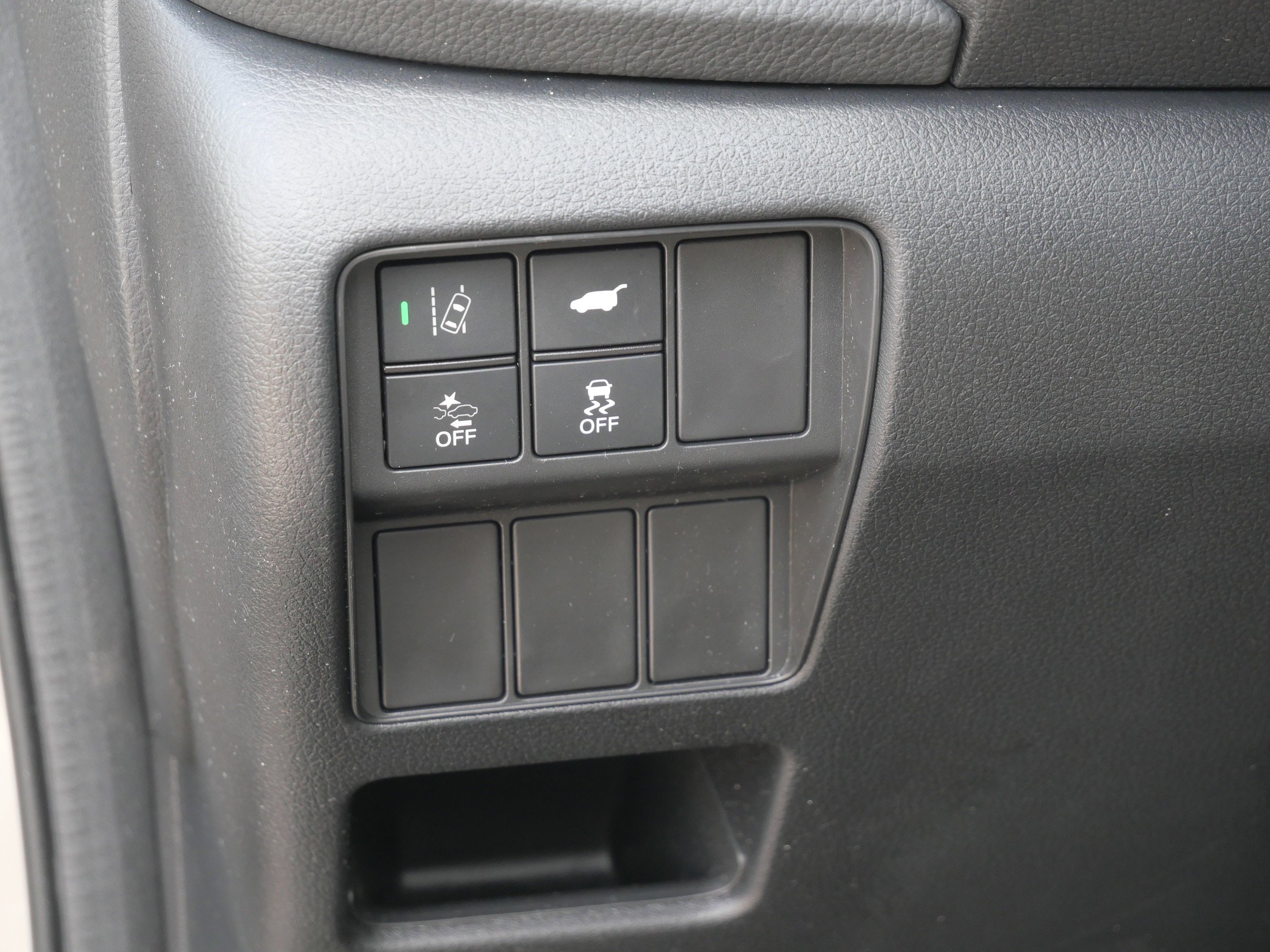 Used 2018 Honda CR-V Touring image 21