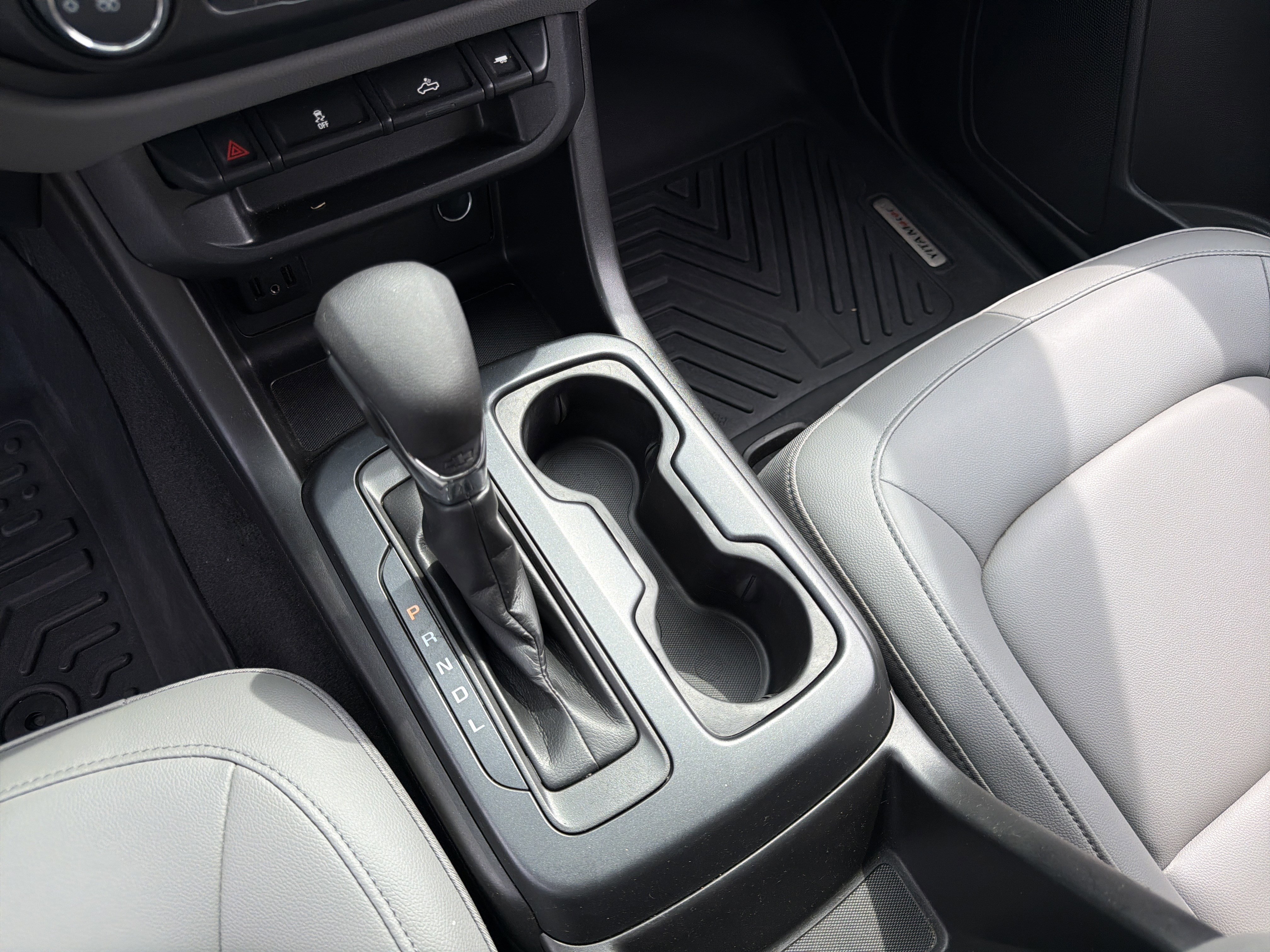 Used 2022 Chevrolet Colorado W/T w/ WT Convenience Package AWD/4WD image 26