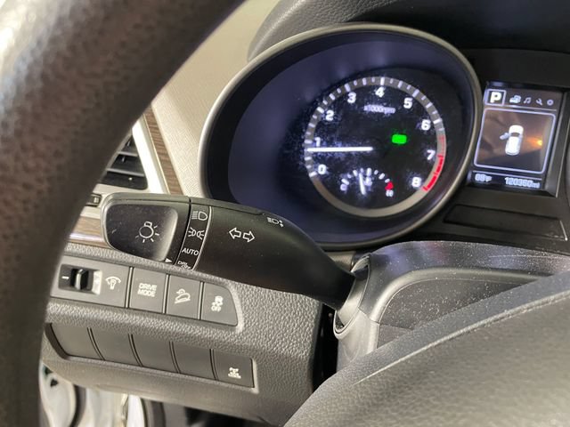 Used 2017 Hyundai Santa Fe Sport AWD/4WD image 13