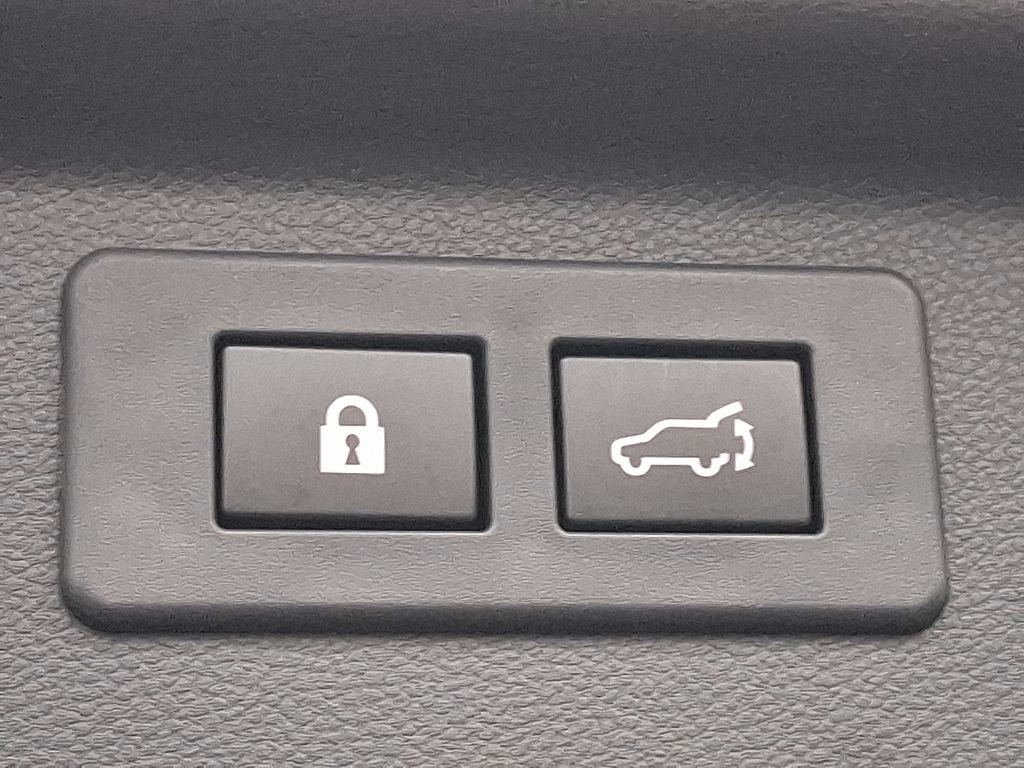 Certified 2025 Subaru Forester Wilderness image 29