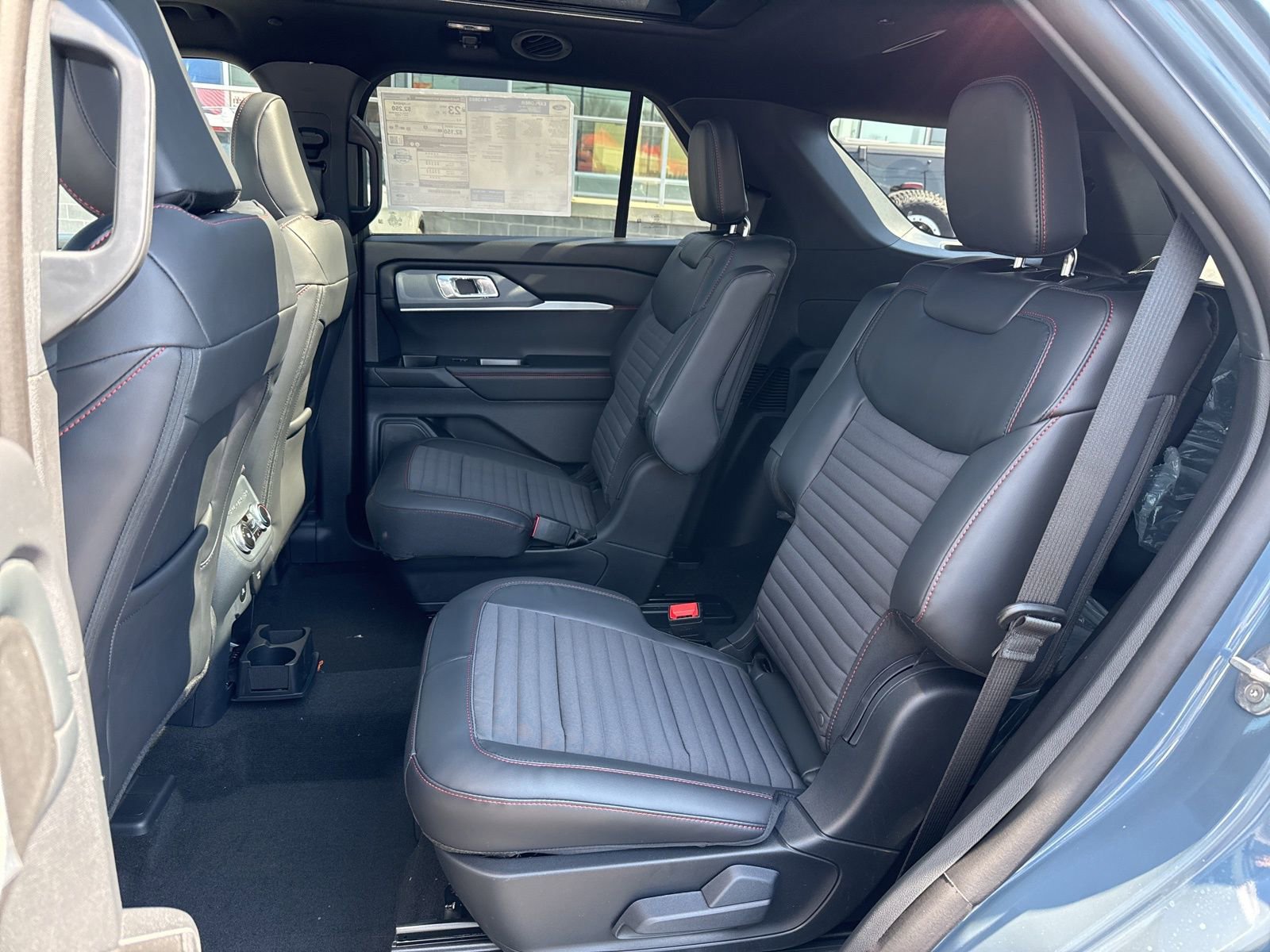 New 2026 Ford Explorer ST-Line image 37