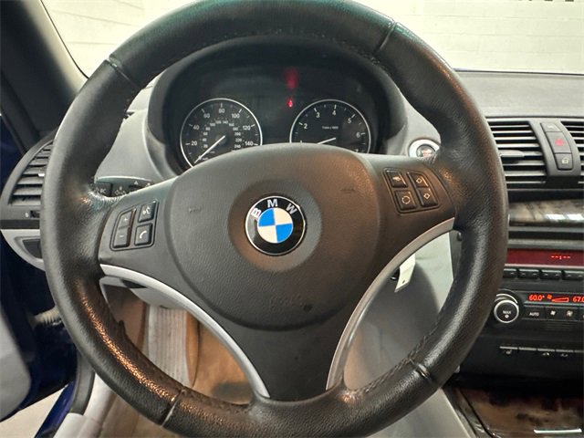 Used 2009 BMW 128i Convertible image 11
