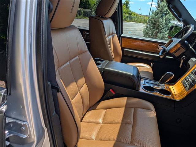 Used 2012 Lincoln Navigator L 4WD image 14