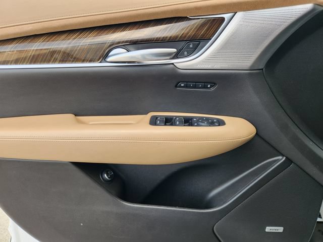 Used 2022 Cadillac XT6 Premium Luxury w/ Platinum Package FWD image 25