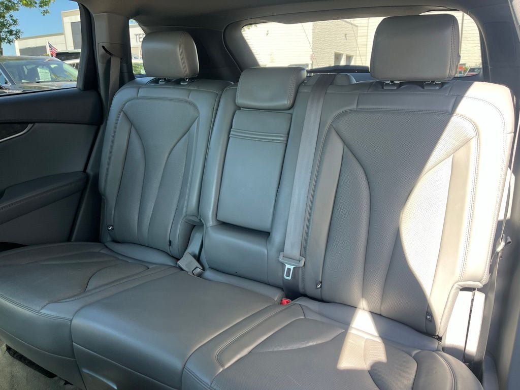 Certified 2019 Lincoln Nautilus Reserve w/ Ultimate Package AWD/4WD image 14
