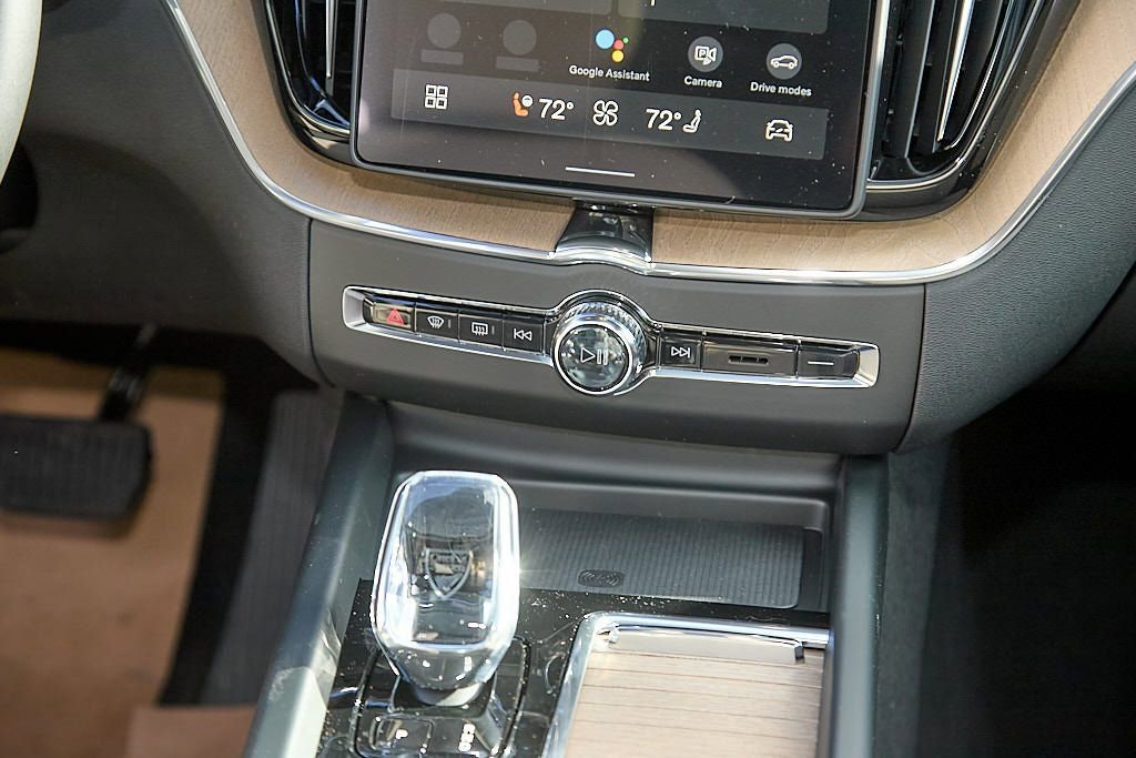 New 2026 Volvo XC60 B5 Core image 27