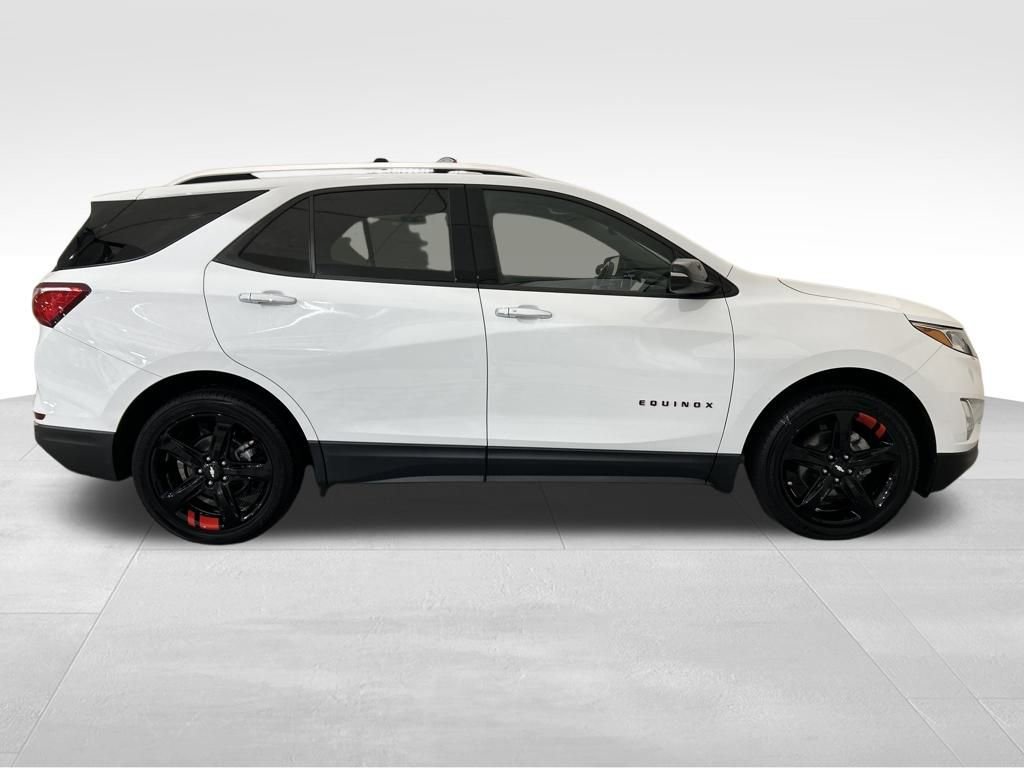 Used 2020 Chevrolet Equinox Premier w/ Premier Redline Edition image 6