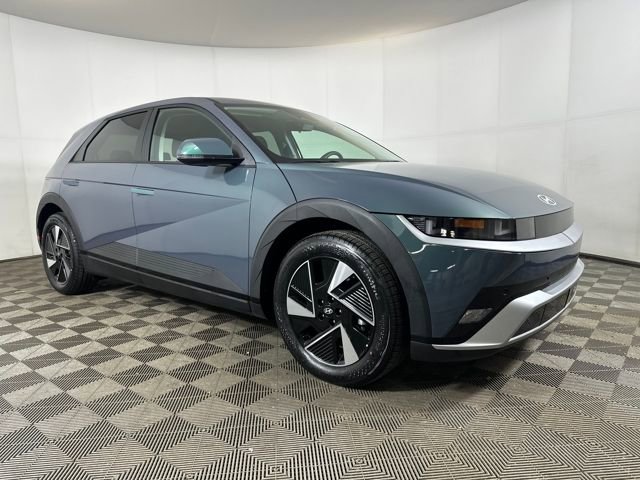 Certified 2026 Hyundai Ioniq 5 SE image 2