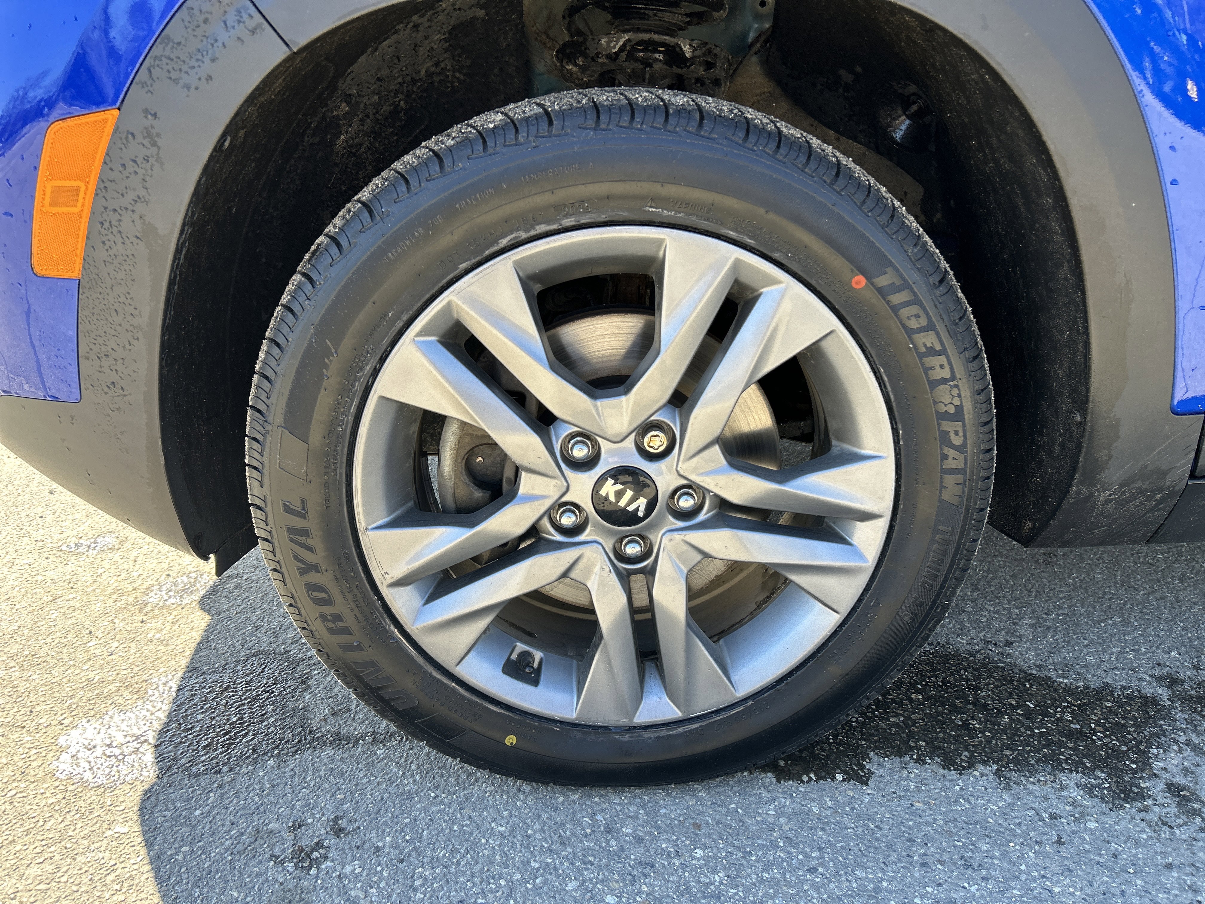 Used 2021 Kia Seltos LX image 12