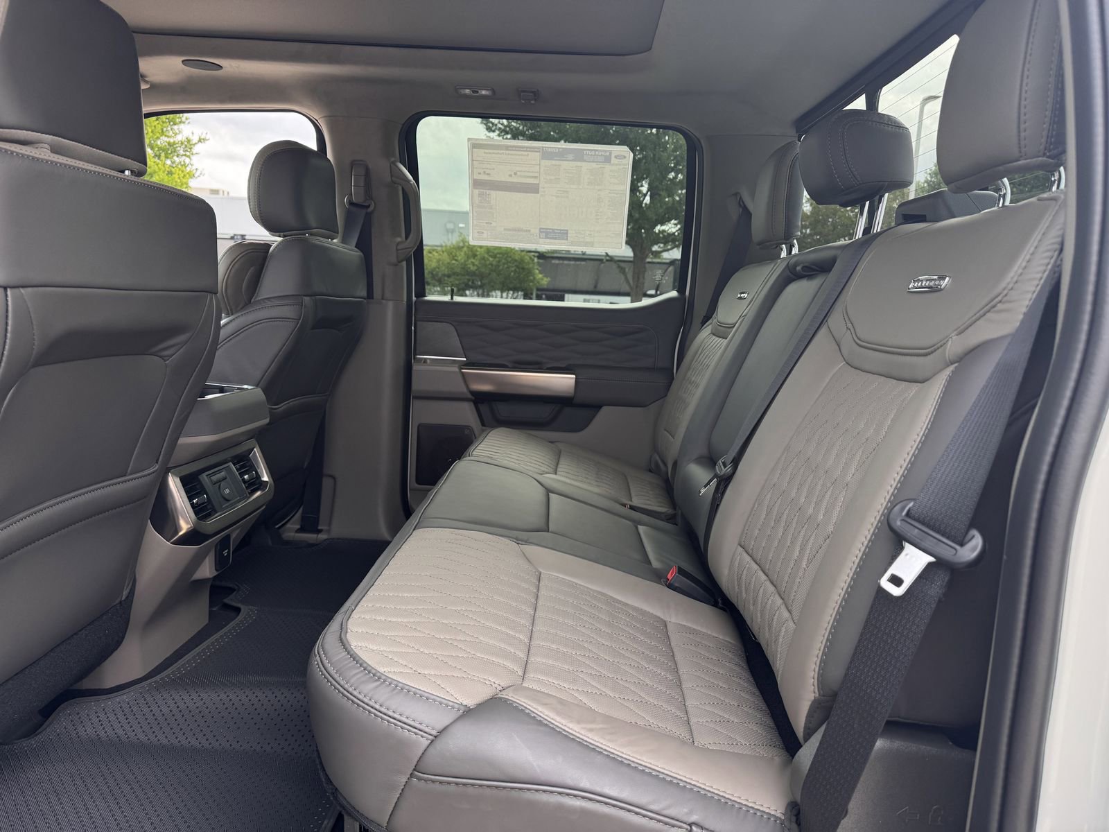 New 2026 Ford F250 Platinum image 27