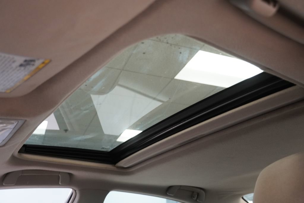 Used 2009 Toyota Camry XLE FWD image 4