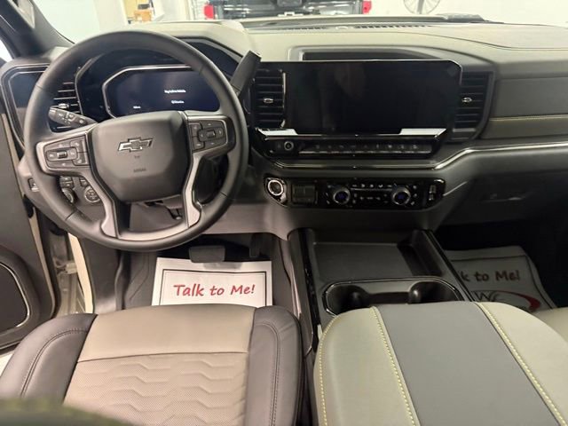 New 2026 Chevrolet Silverado 2500 ZR2 AWD/4WD image 13