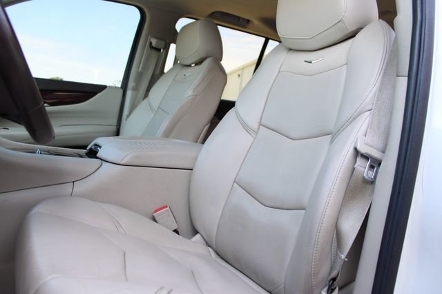 Used 2015 Cadillac Escalade ESV Premium AWD/4WD image 21
