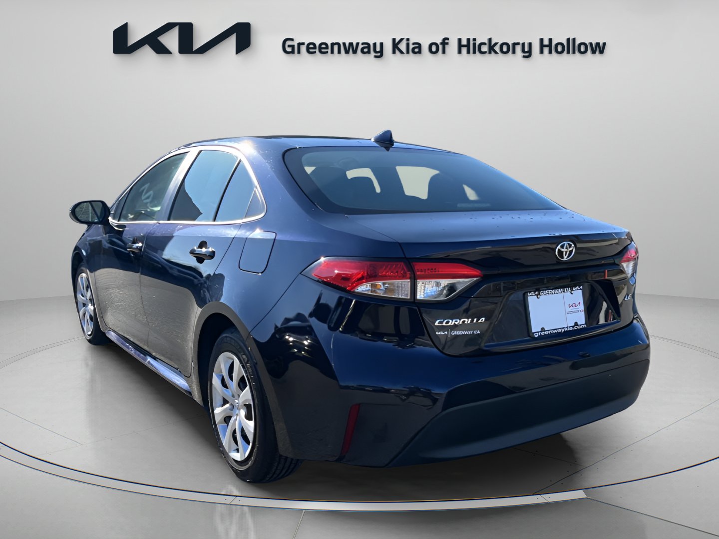 Used 2023 Toyota Corolla LE image 5