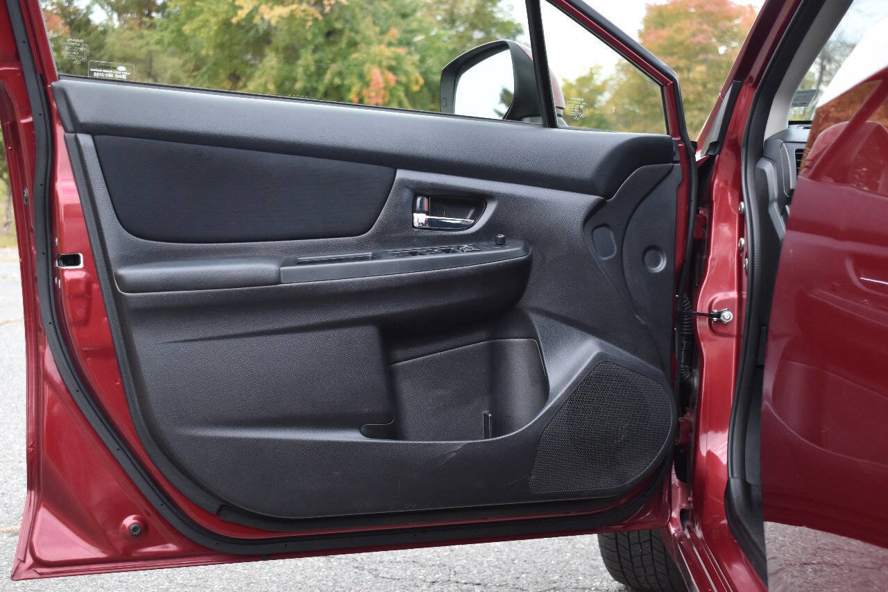 Used 2013 Subaru Impreza 2.0i Premium image 8