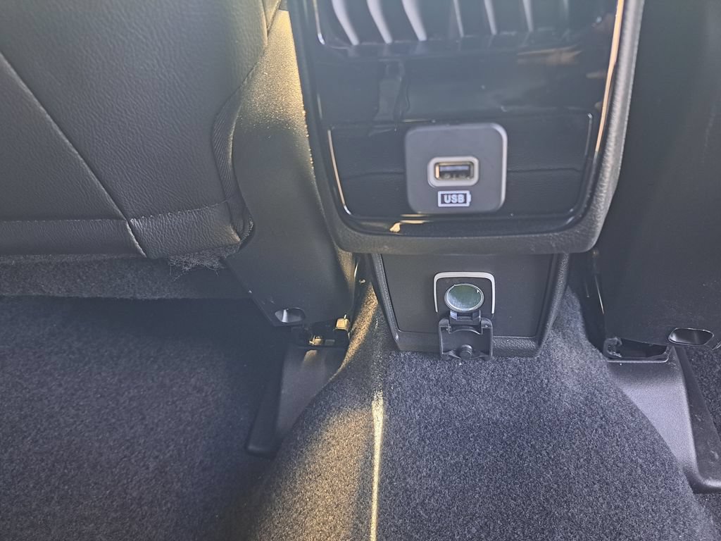 New 2026 Jeep Compass Latitude AWD/4WD image 25