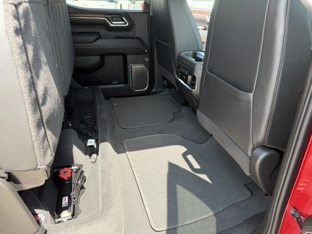 Used 2024 GMC Sierra 1500 Denali w/ Technology Package AWD/4WD image 38