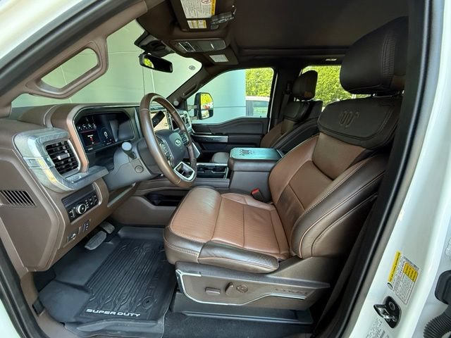 Certified 2025 Ford F450 King Ranch w/ FX4 Off-Road Package AWD/4WD image 11