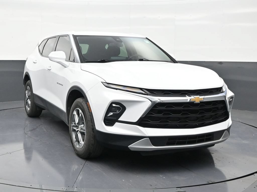 Used 2023 Chevrolet Blazer LT FWD image 7