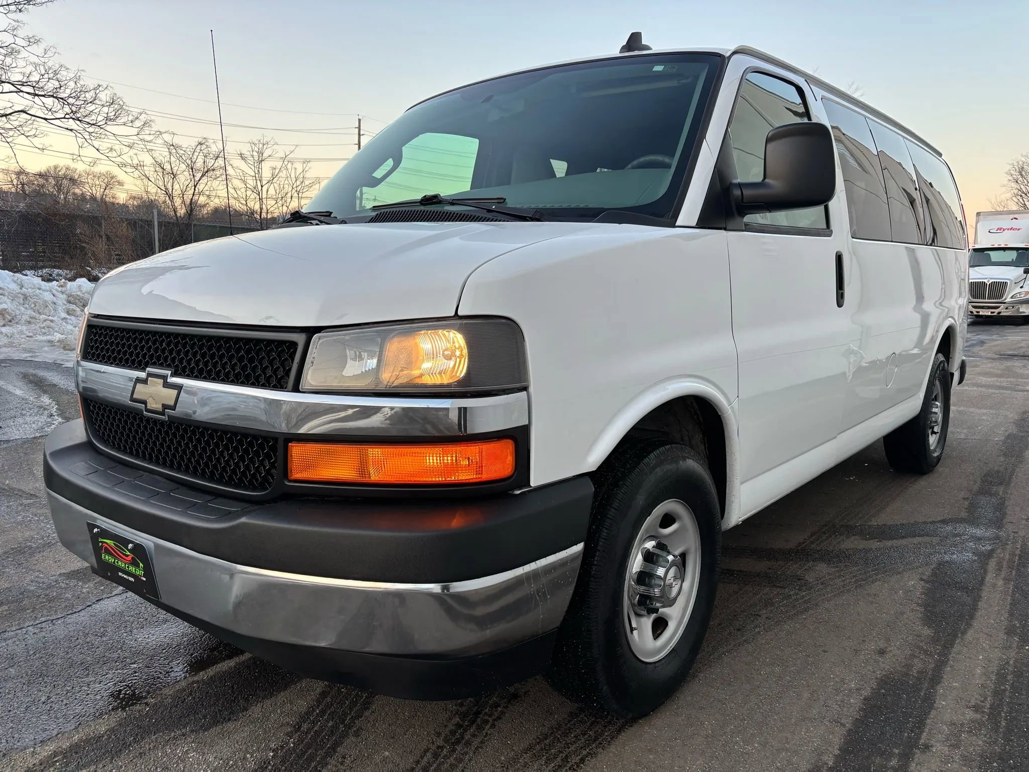 Used 2017 Chevrolet Express 2500 LT w/ LT Preferred Equipment Group RWD image 35