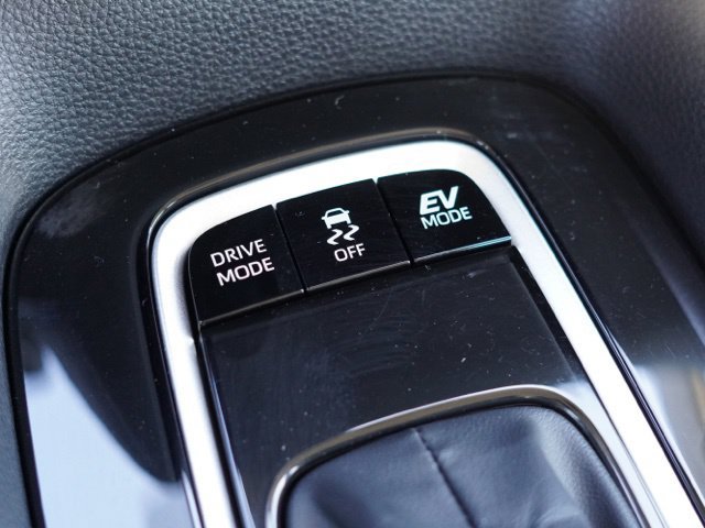 Certified 2026 Toyota Corolla LE FWD image 28