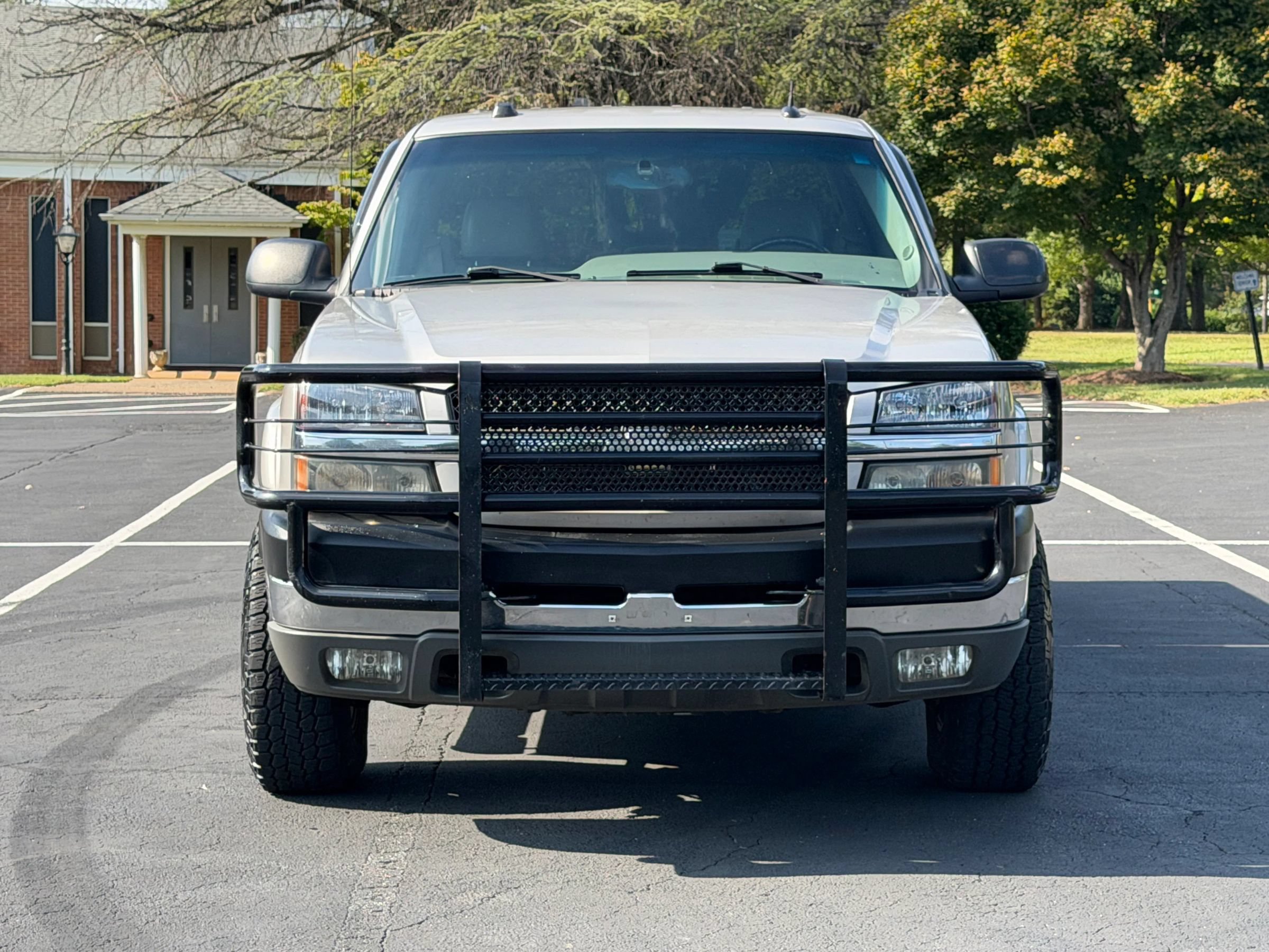 Used 2004 Chevrolet Silverado 2500 LT w/ Heavy-Duty Power Package AWD/4WD image 3