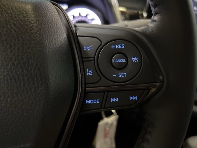 Used 2024 Toyota Camry SE AWD/4WD image 33