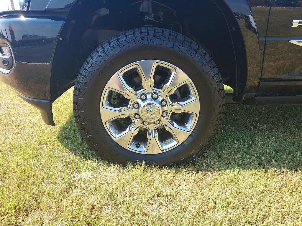 Used 2023 RAM 2500 Limited AWD/4WD image 10