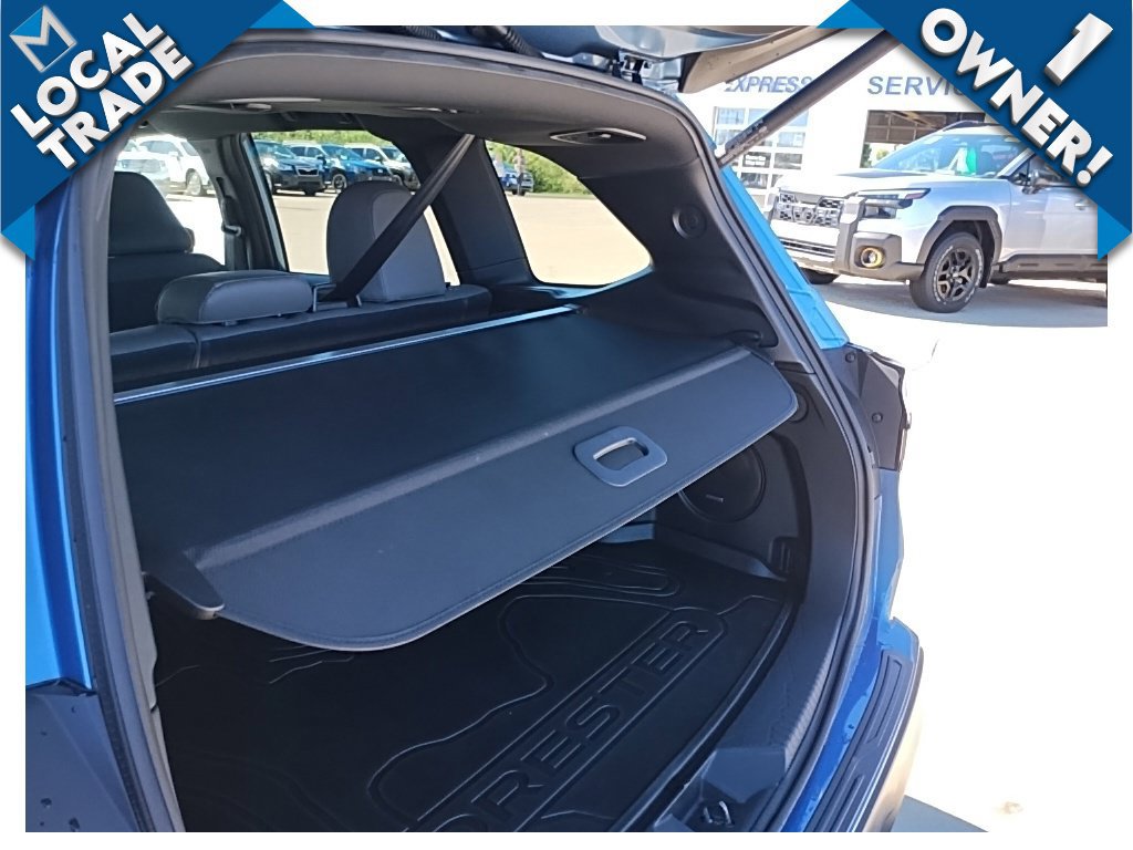 Used 2025 Subaru Forester Limited AWD/4WD image 30