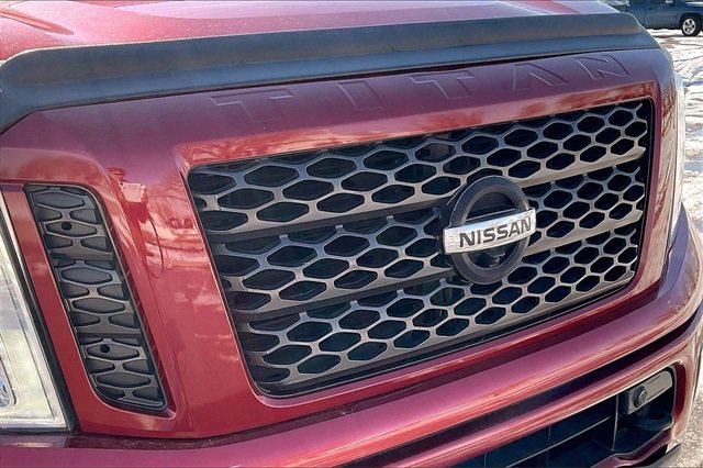 Certified 2018 Nissan Titan PRO-4X w/ Pro-4x Convenience Package image 25