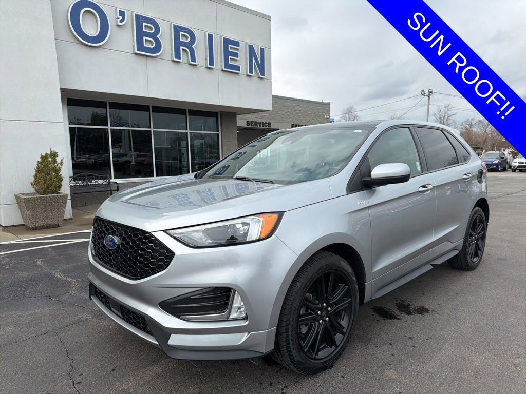 Used 2022 Ford Edge ST-Line w/ Class II Trailer Tow Package image 1