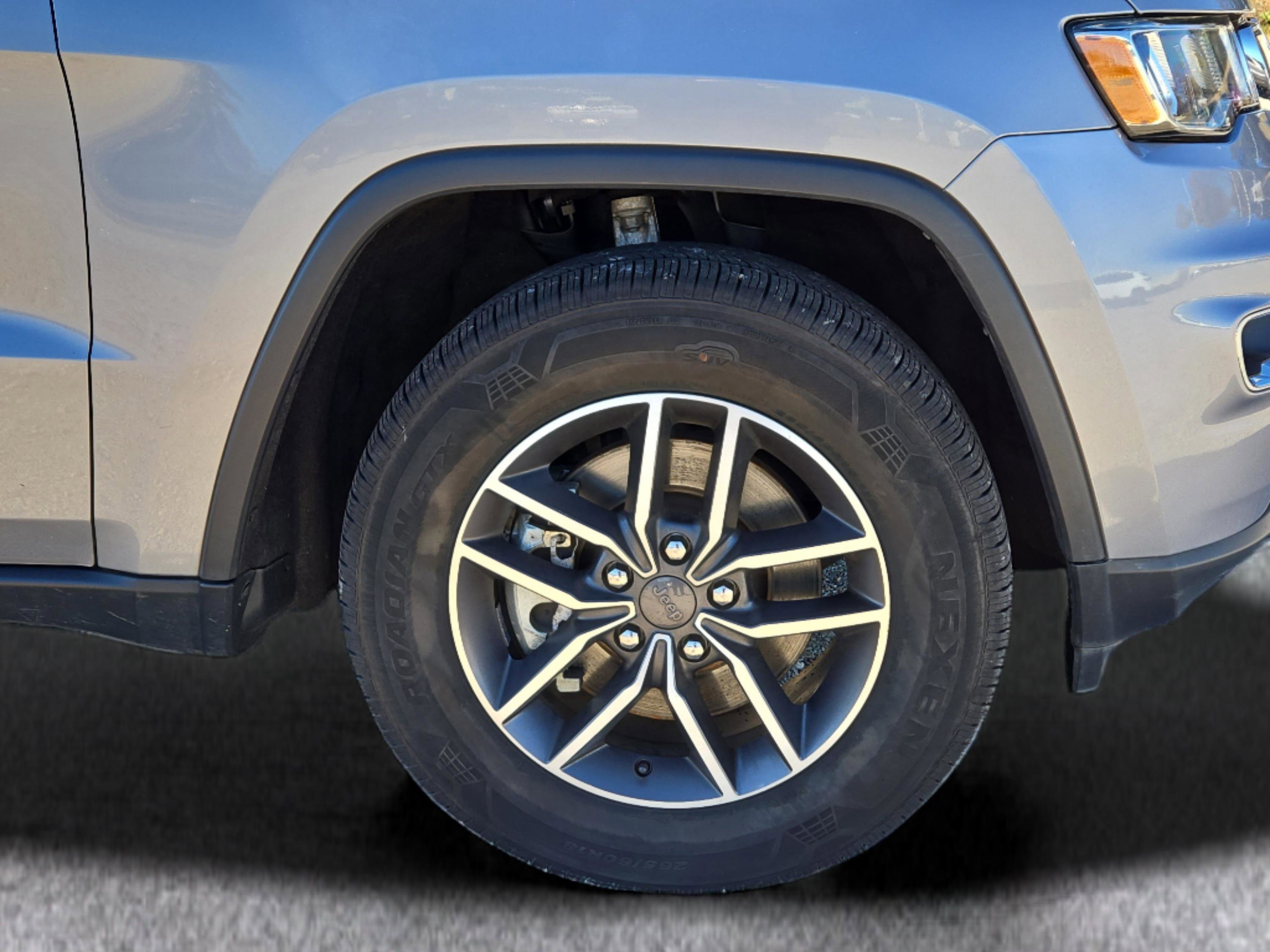 Used 2021 Jeep Grand Cherokee Limited image 5