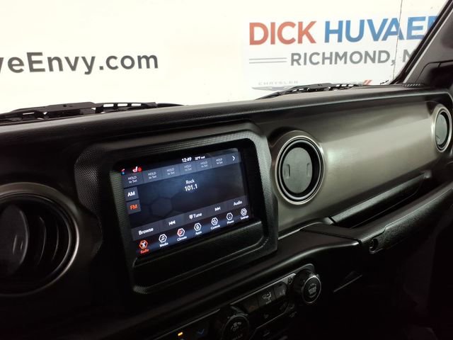 Used 2022 Jeep Gladiator Willys image 24
